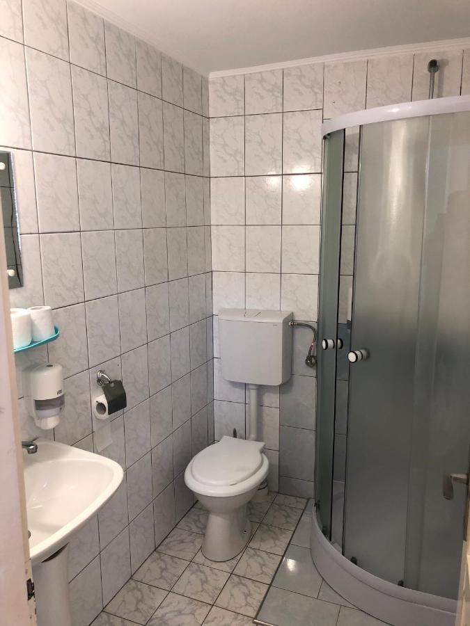 Hotel Poenita Сигишоара Экстерьер фото