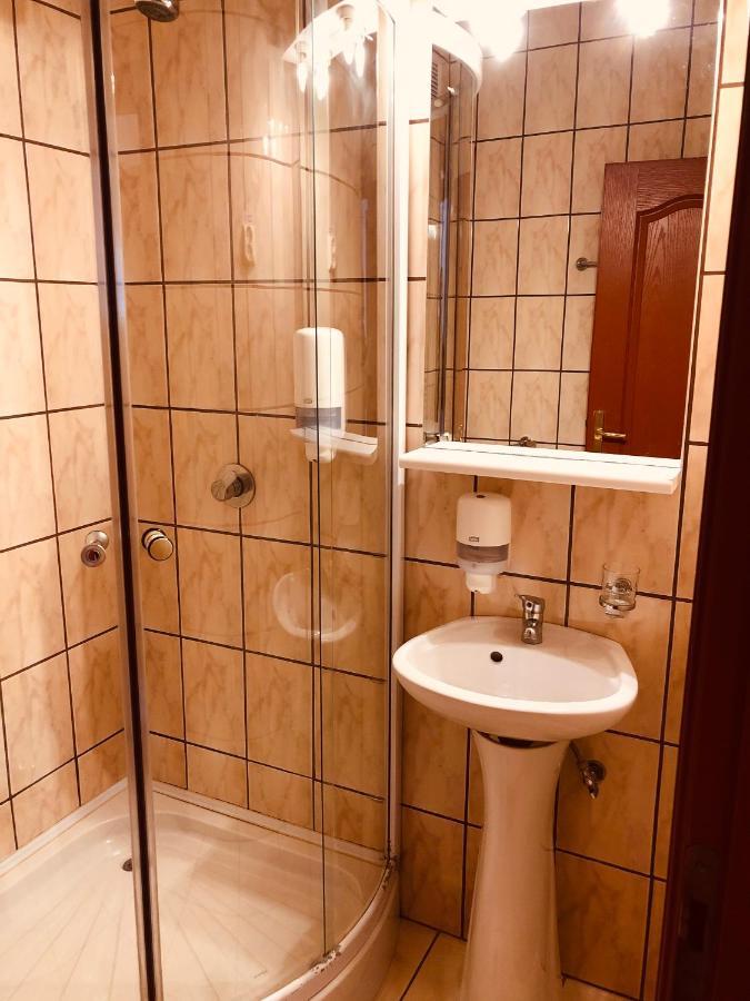 Hotel Poenita Сигишоара Экстерьер фото